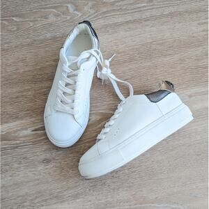 Kurt Geiger London White Laney Eagle Leather Logo Low Top Sneakers, size 35/US 5